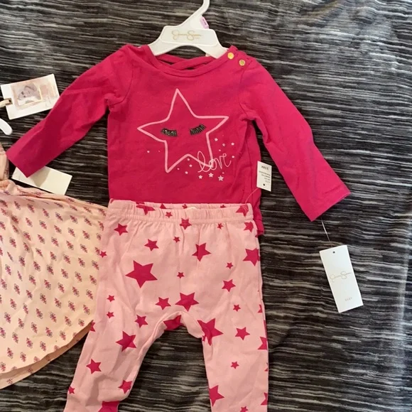 Jessica Simpson 3-6 months sets - Picture 3 of 8
